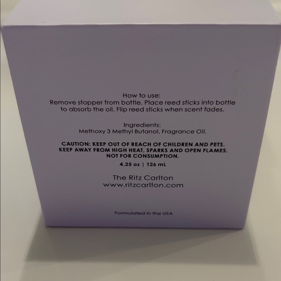 The Ritz-Carlton Diffuser - Picture 2 of 5